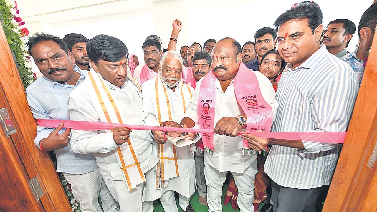 Minister KTR | కేసీఆర్‌ బీమా చాలా బాగుంది.. బీఆర్‌ఎస్‌ మ్యానిఫెస్టోతో ప్రతిపక్షాల మైండ్‌బ్లాంక్‌: మంత్రి కేటీఆర్‌