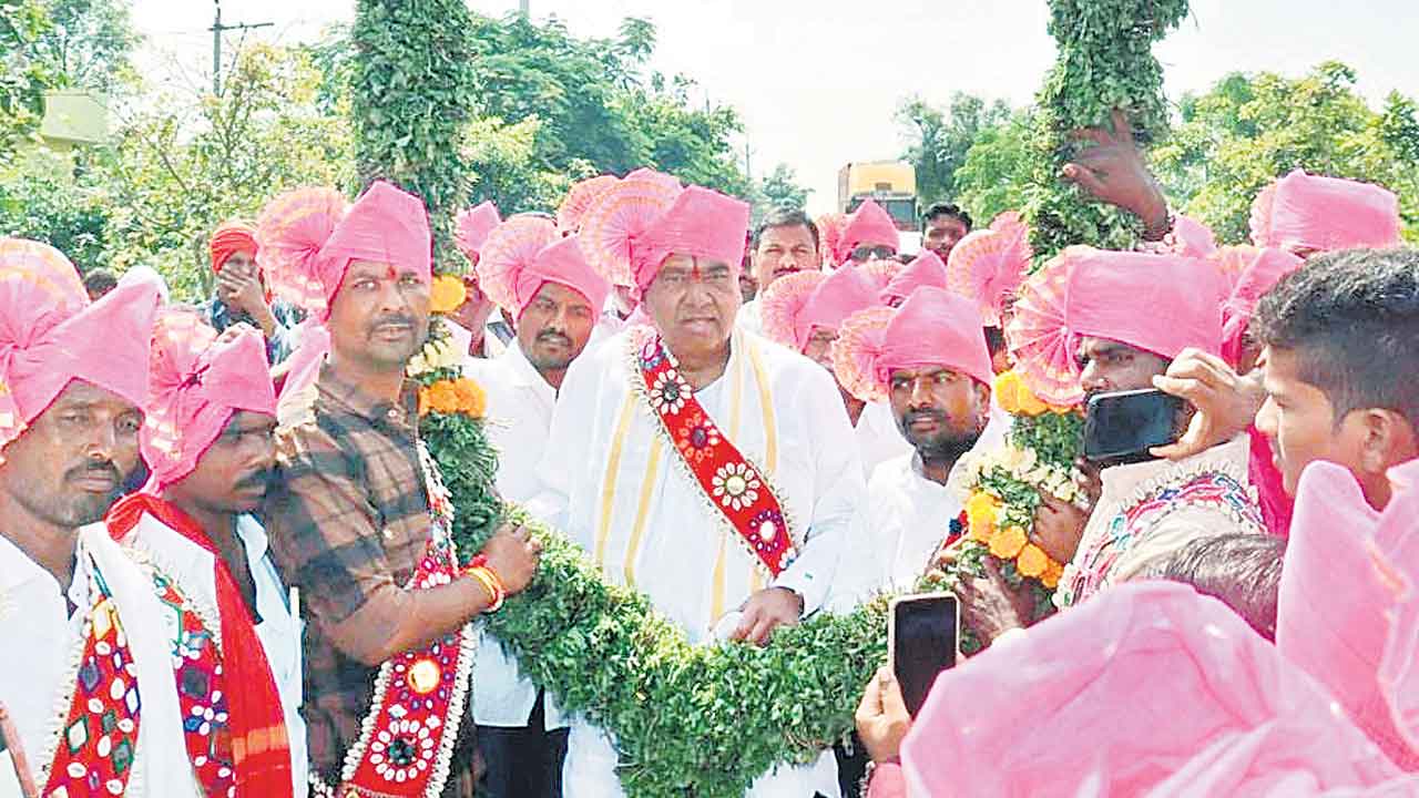 మరోసారి ఆశీర్వదించండి