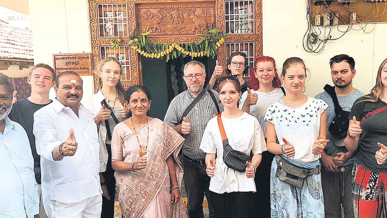 సిరిసిల్లలో అద్భుత ప్రగతి