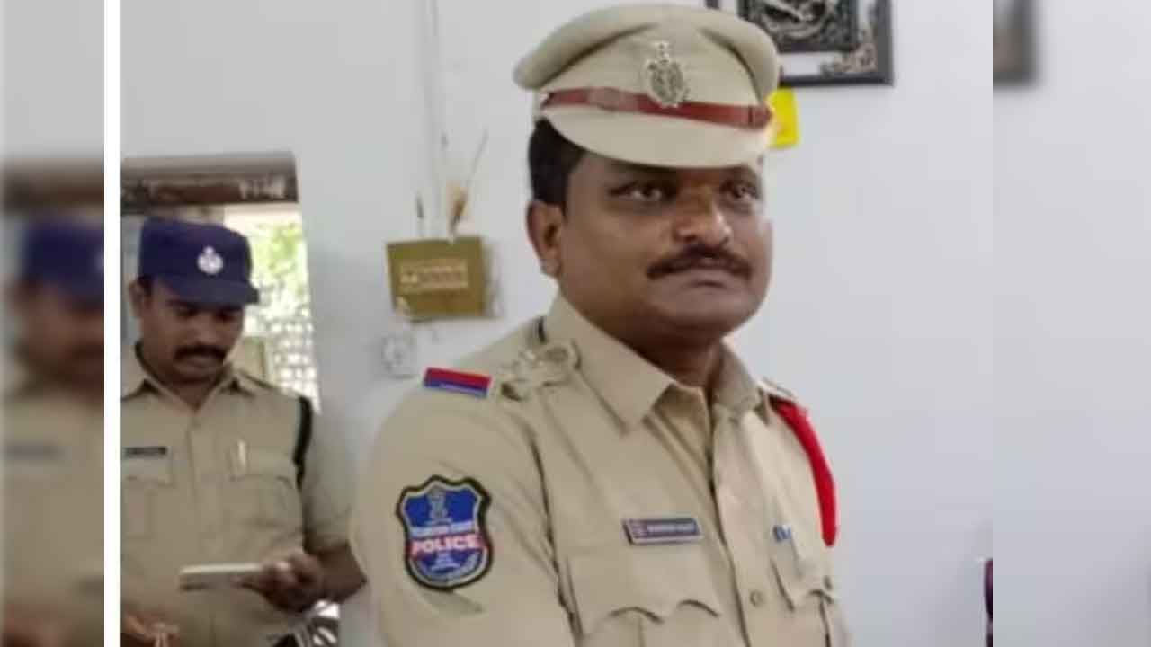 ఏసీబీకి చిక్కిన మామడ ఎస్సై