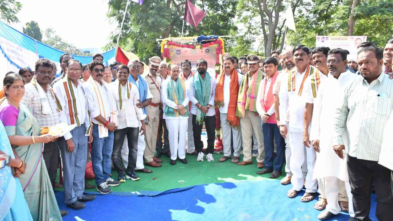 సీఎం కేసీఆర్‌తోనే బంగారు తెలంగాణ