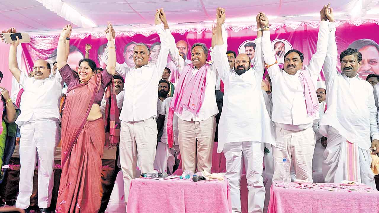 కాంగ్రెస్‌, బీజేపీని నమ్మితే అధోగతే