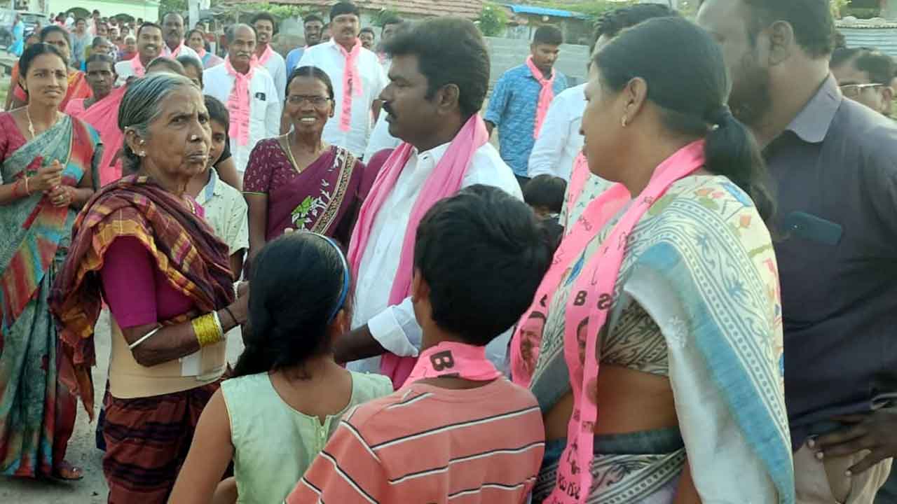 అభివృద్ధిని చూసి ఓటెయండి