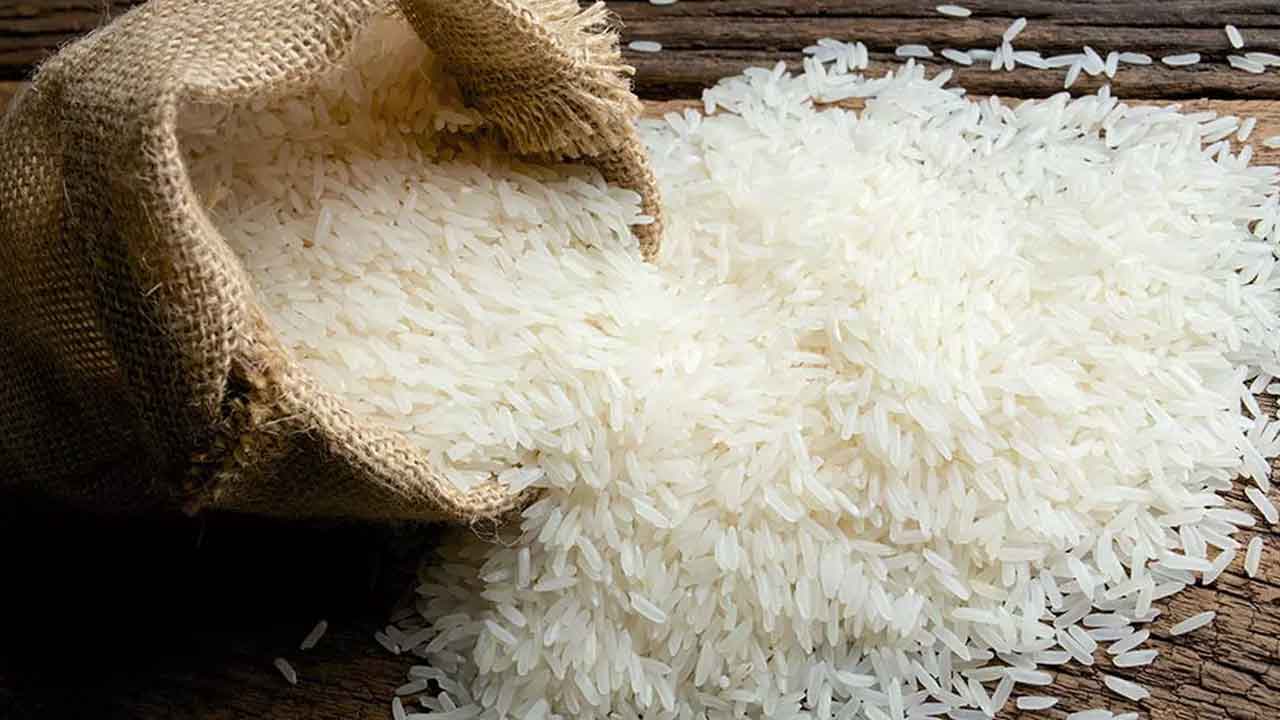 5.41 కోట్ల విలువైన బియ్యం స్వాహా