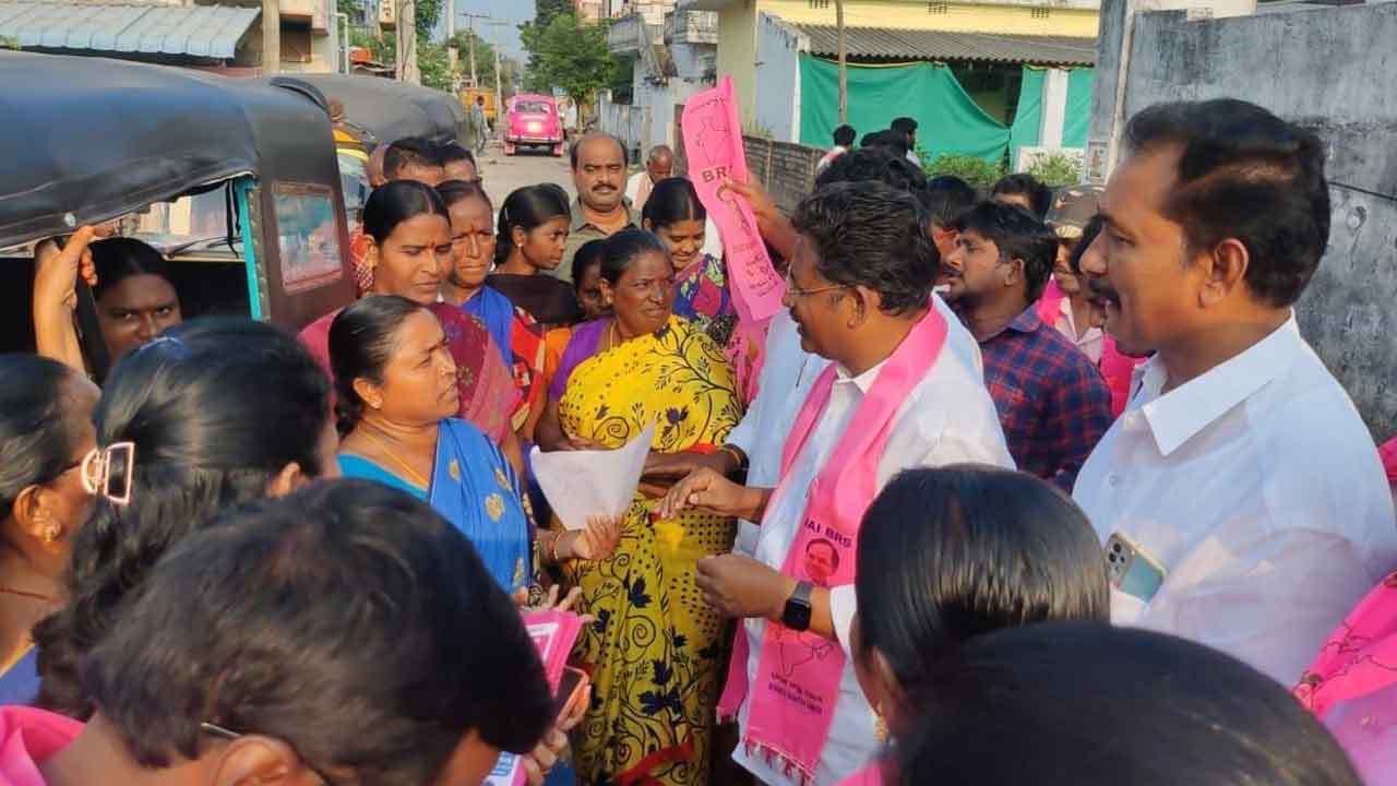 కారు గుర్తుకు ఓటు.. అభివృద్ధికి మలుపు