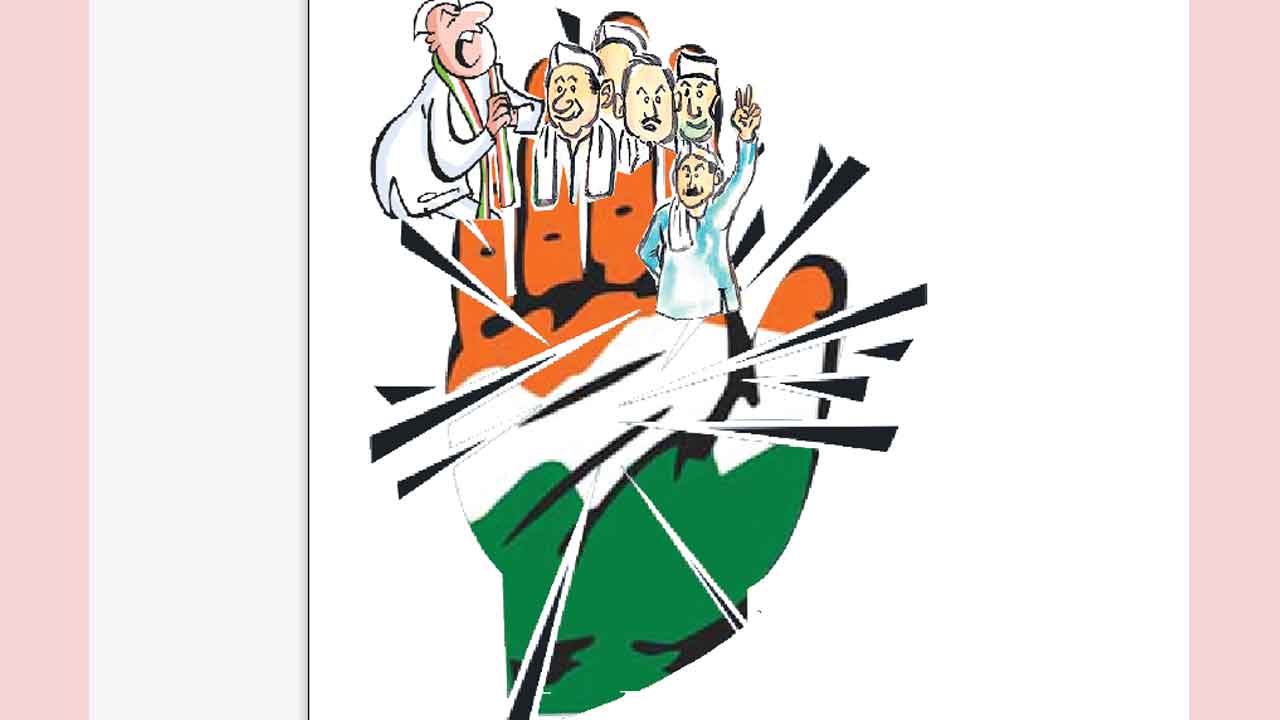 టికెట్లపై తలో‘చేయి’