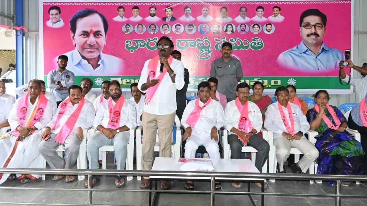 సీఎం సభను విజయవతం చేయాలి