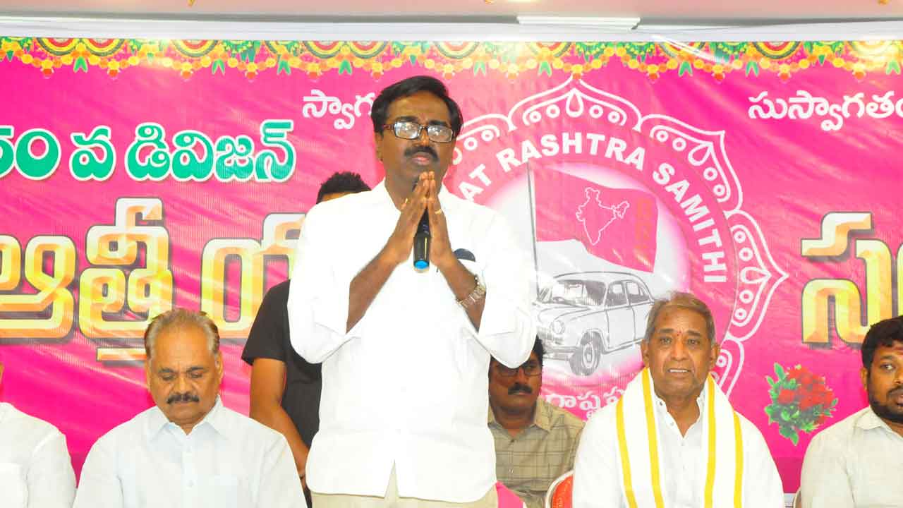 మాజీ మంత్రి తుమ్మలది గోబెల్స్‌ ప్రచారం