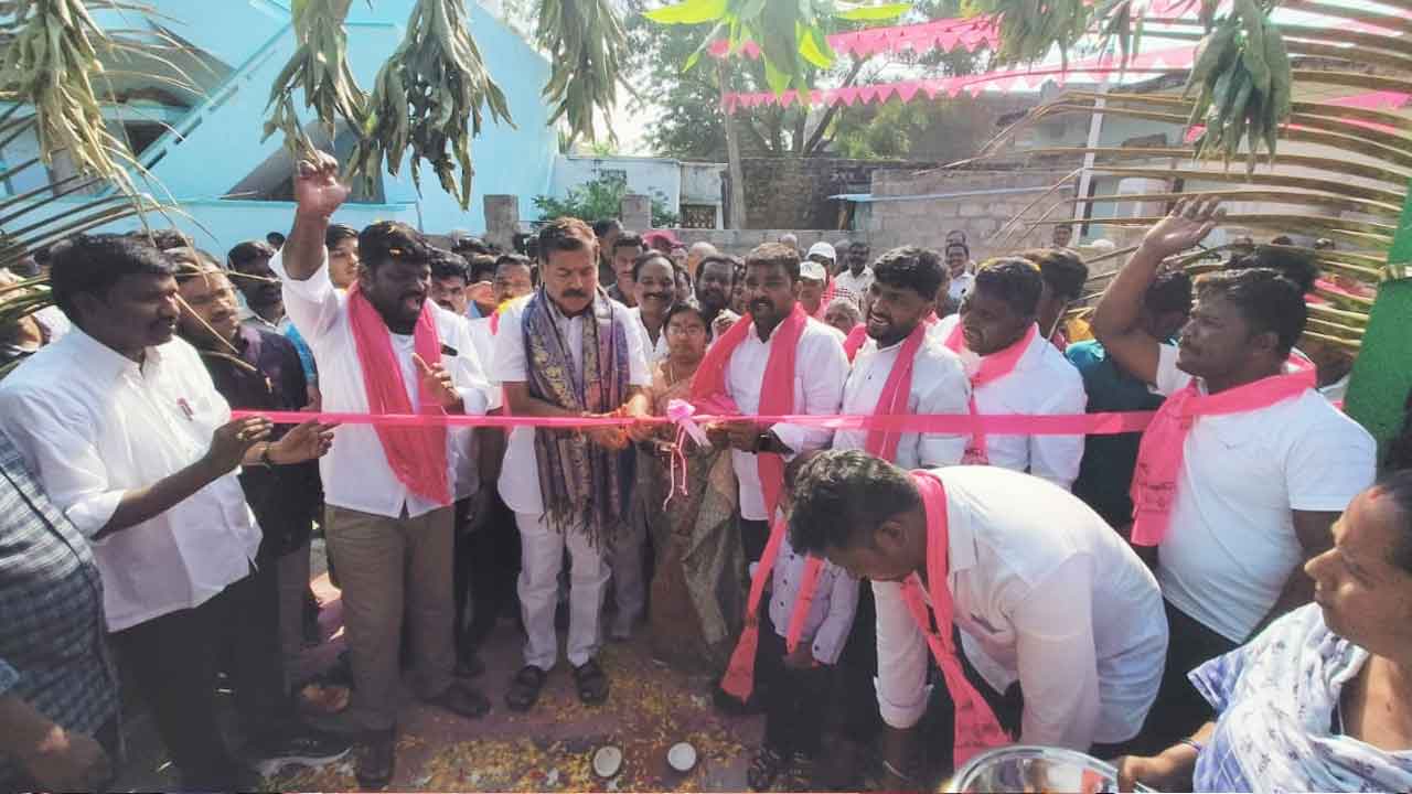 సంక్షేమ పథకాలు దేశానికే ఆదర్శం