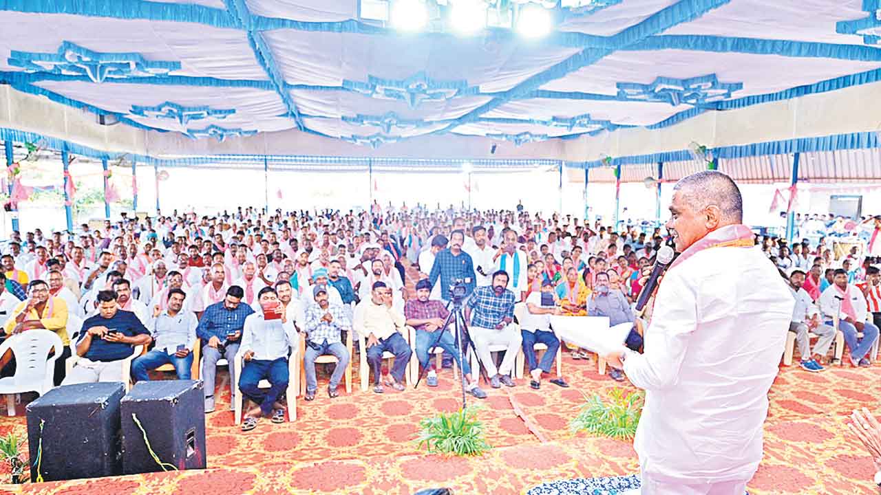 కేసీఆర్‌ పాలనలో తెలంగాణ నంబర్‌వన్‌