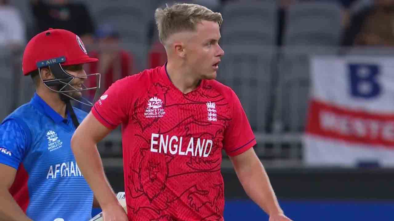 AFG vs ENG | మరో వికెట్ కోల్పోయిన అఫ్ఘానిస్థాన్.. నాలుగో వికెట్గా వెనుదిరిగిన అజ్మతుల్లా