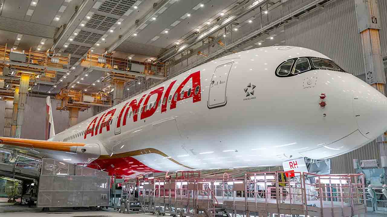 Air India | టికెట్ల బుకింగ్స్‌లో ఇక ఫ్లెక్సిబిలిటీ.. అందుకు ఎయిర్ ఇండియా ఏం చేసిందంటే..?!