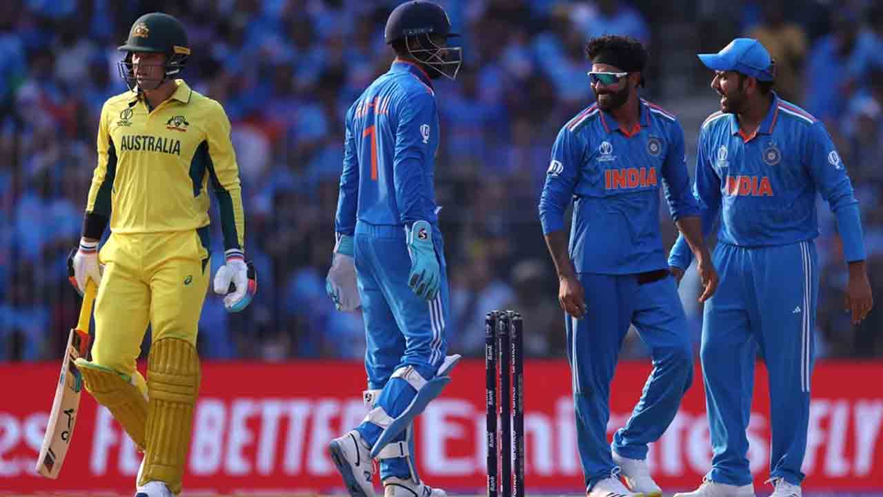 IND vs AUS | భారత బౌలర్ల దండయాత్ర.. తక్కువ స్కోర్‌కే ఆసీస్‌ ఆలౌట్‌