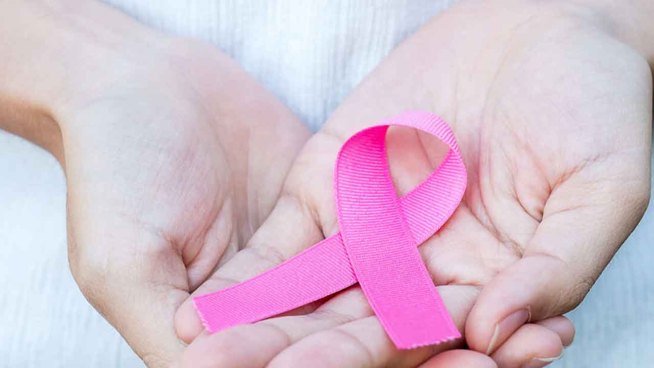 Breast Cancer | 40 ఏండ్లలోపు మహిళల్లో 25శాతం మందికి రొమ్ము క్యాన్సర్