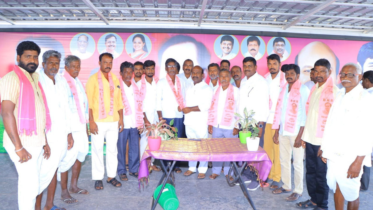 బీఆర్‌ఎస్‌లో చేరికలు