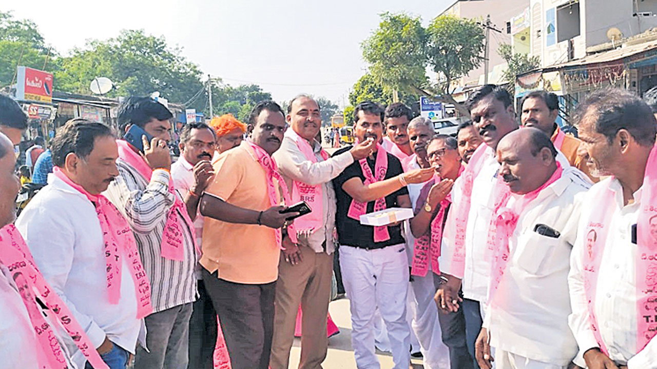 మేనిఫెస్టోతో సబ్బండ వర్గాలకు న్యాయం