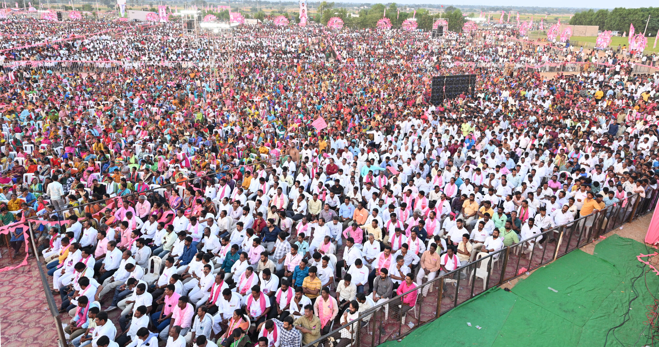Brs Party President Kcr Participating In Praja Ashirvada Sabha At Munugode