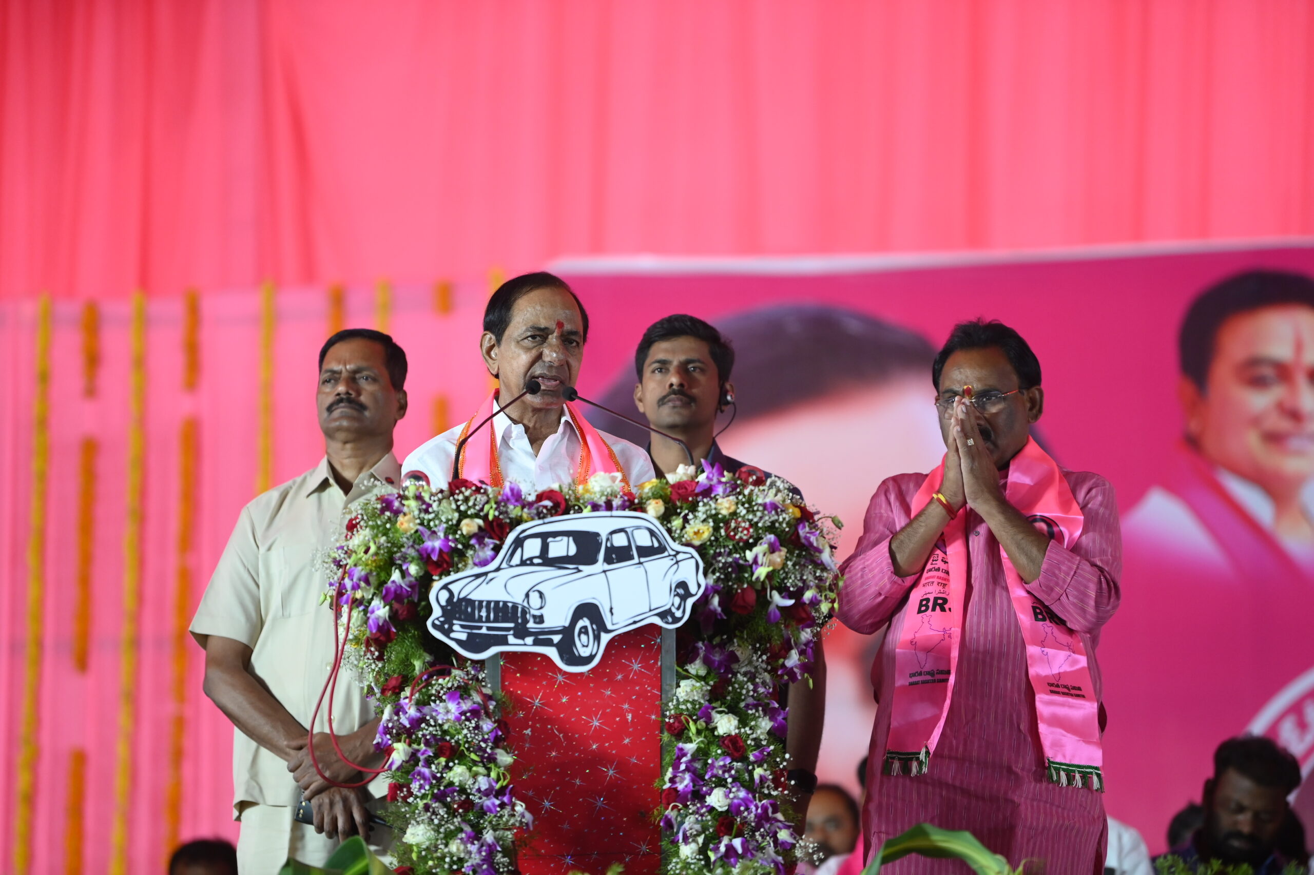 Brs Party President Kcr Participating In Praja Ashirvada Sabha At Munugode