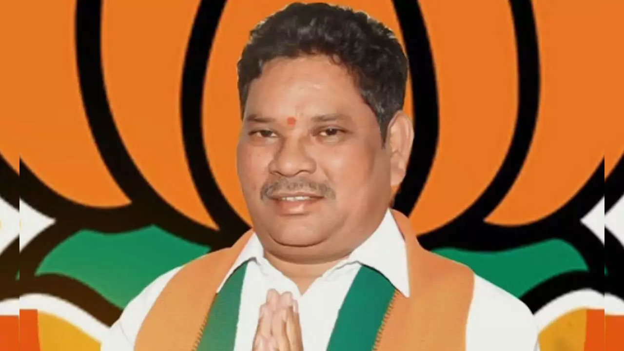 MP Soyam Bapurao | మోదీ సభకు ఎంపీ సోయం డుమ్మా.. పార్టీ మార్పు ఖాయమా?