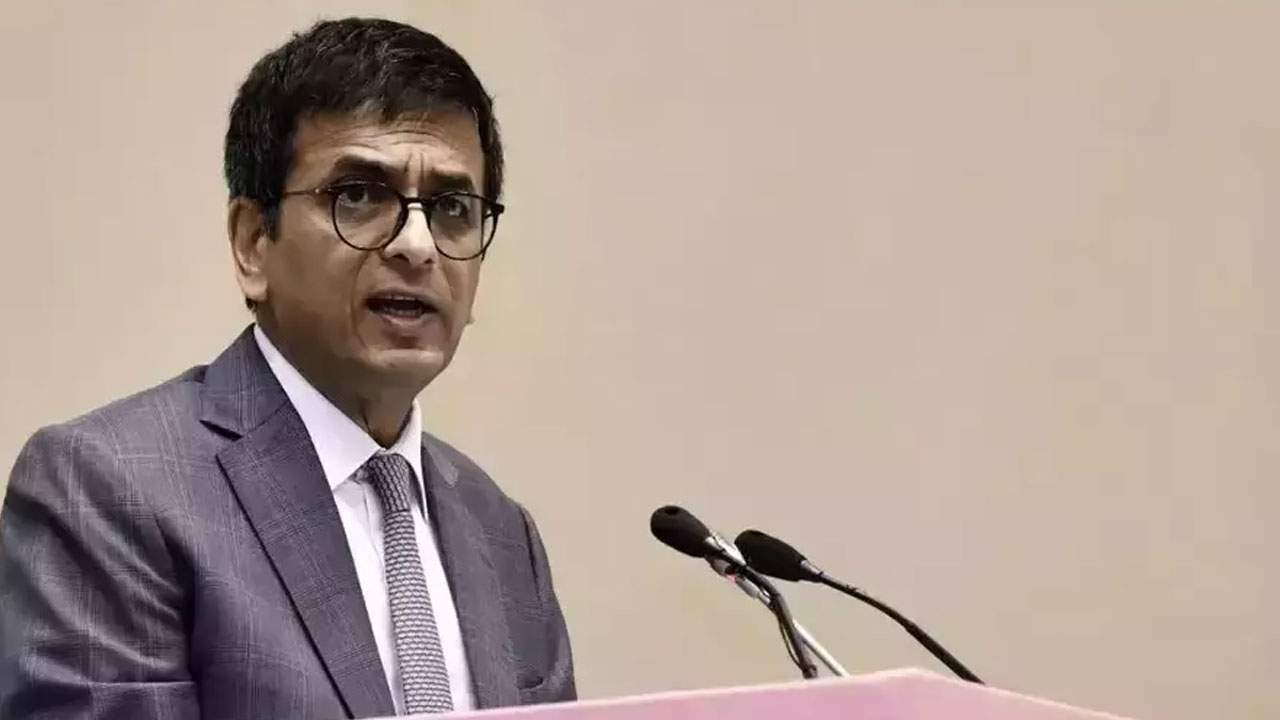 మీడియా స్వేచ్ఛపై నిరంతర దాడి