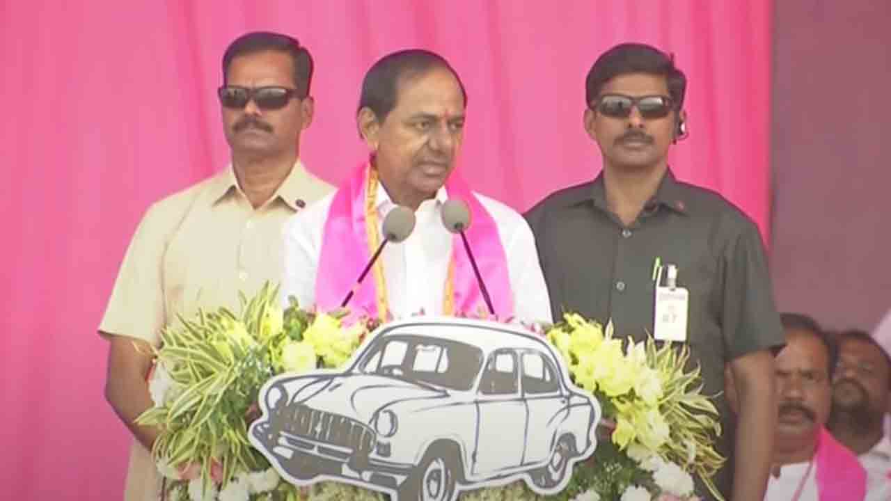 CM KCR | కర్ణాటకలో కరెంటు సరిపోక రైతులు చచ్చిపోతమంటున్నరు: సీఎం కేసీఆర్‌