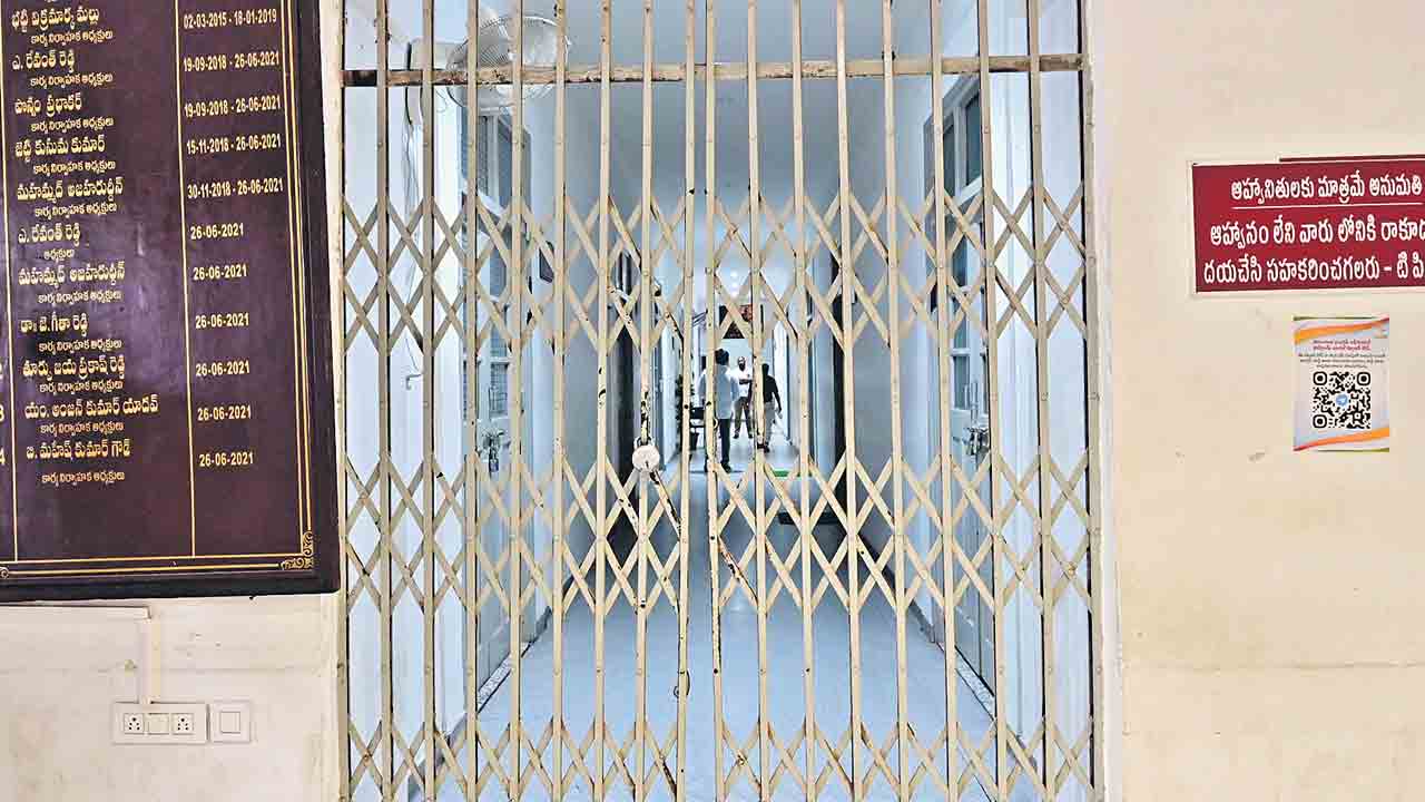 కాంగ్రెస్‌కు రెండో లిస్టు భయం?