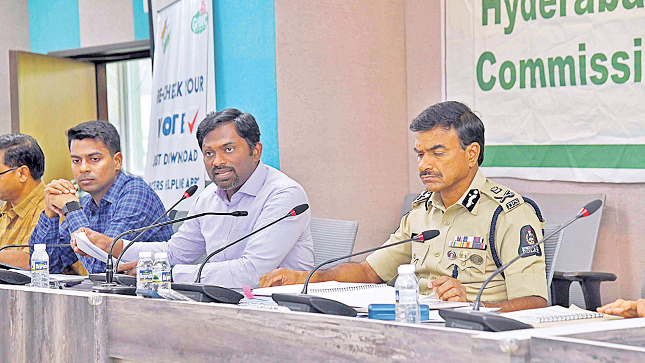 ఎన్నికలు.. సజావుగా సాగేలా…