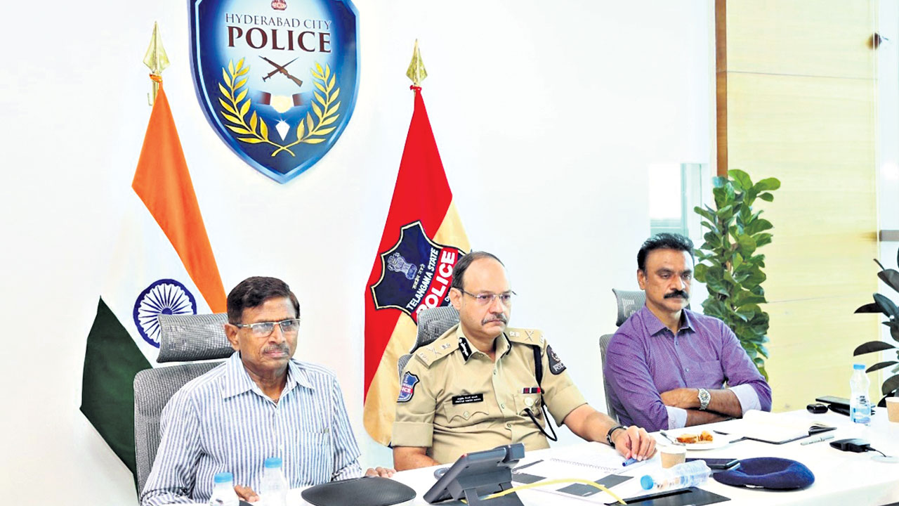 శాంతి భద్రతలకు విఘాతం కలిగితే కఠిన చర్యలు