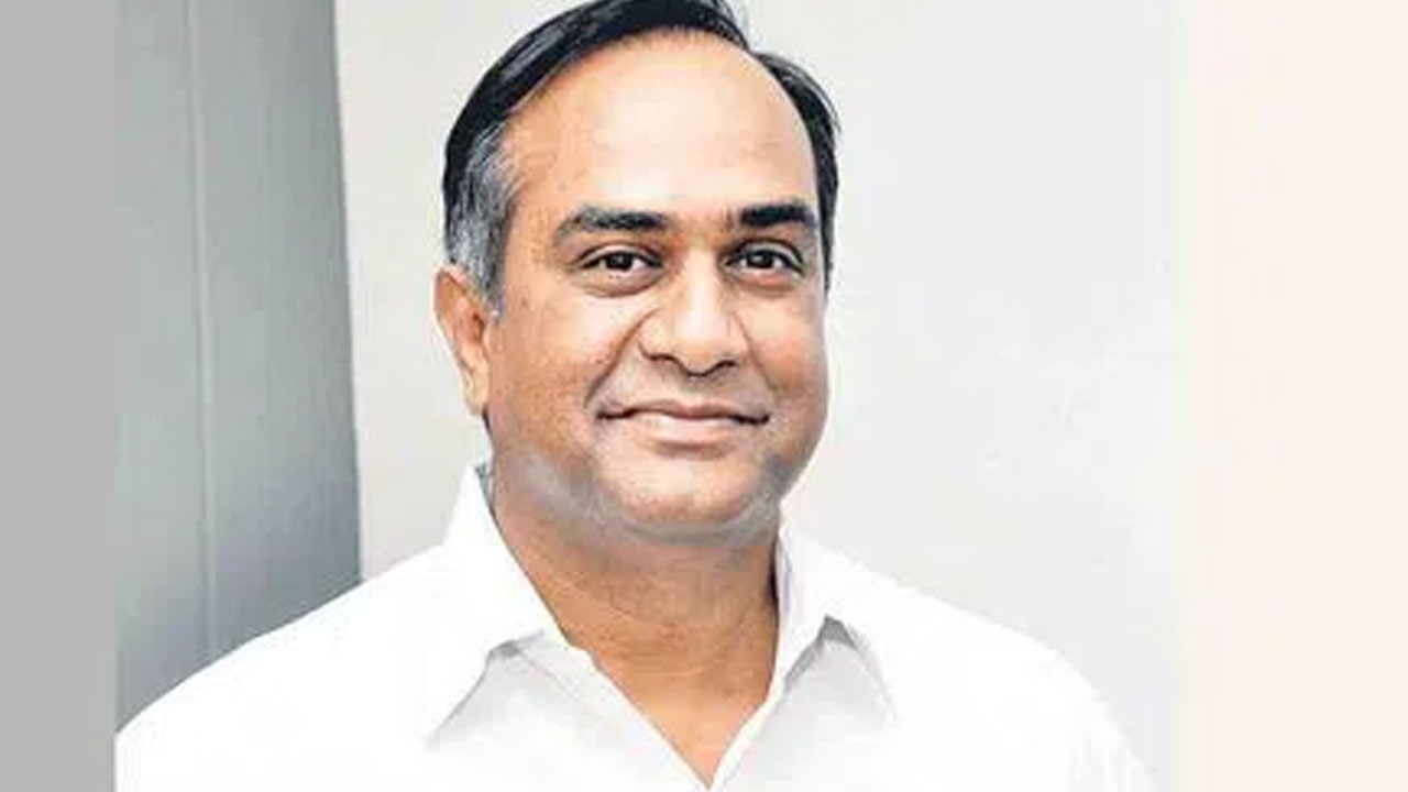 బీఆర్‌ఎస్‌లోకి బీజేపీ ఎంపీటీసీ