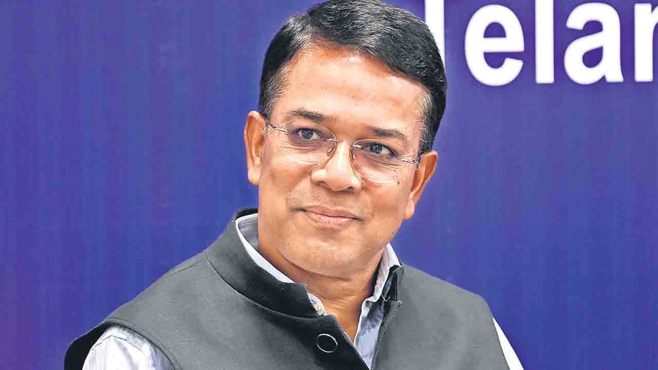 CEO Vikas Raj | ప్రలోభాలపై ప్రత్యేక నిఘా.. రాష్ట్రంలో ఎన్నికలు పారదర్శకంగా నిర్వహించడమే లక్ష్యం: సీఈవో వికాస్‌రాజ్‌