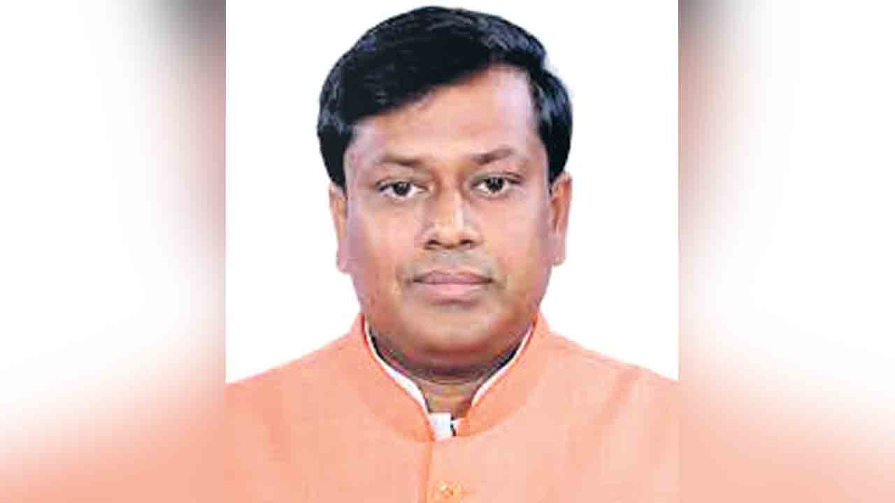 బెంగాల్‌ బీజేపీలో అంతర్గత కుమ్ములాటలు