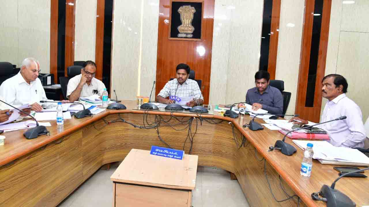 ఎన్నికల వ్యయాన్ని నమోదు చేయాలి