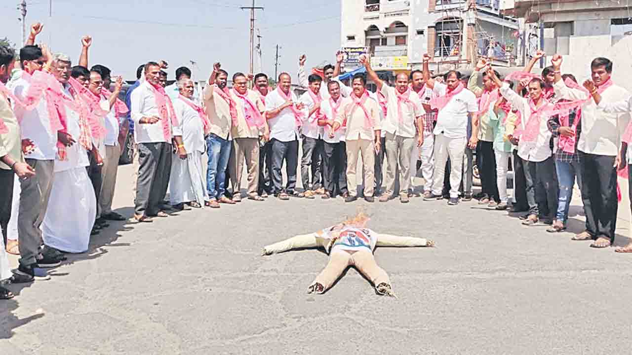 రైతు వ్యతిరేకి కాంగ్రెస్‌