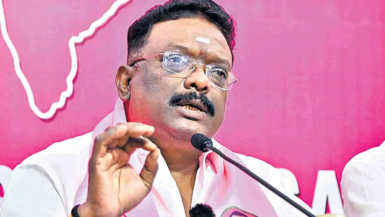 Dasoju Srravan | ఇదేనా కొత్త ప్రభుత్వం తీసుకొచ్చిన మార్పు.. దాసోజు శ్రవణ్ సంచలన వ్యాఖ్యలు