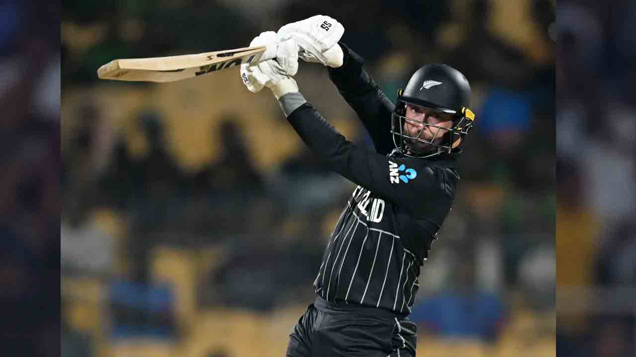 ODI World Cup | పది ఓవర్లలో కివీస్ 37/1..