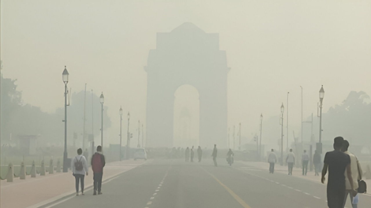 Delhi Pollution | ఢిల్లీలో భారీగా వాయు కాలుష్యం.. 309కి పెరిగిన గాలి నాణ్యత సూచీ..!