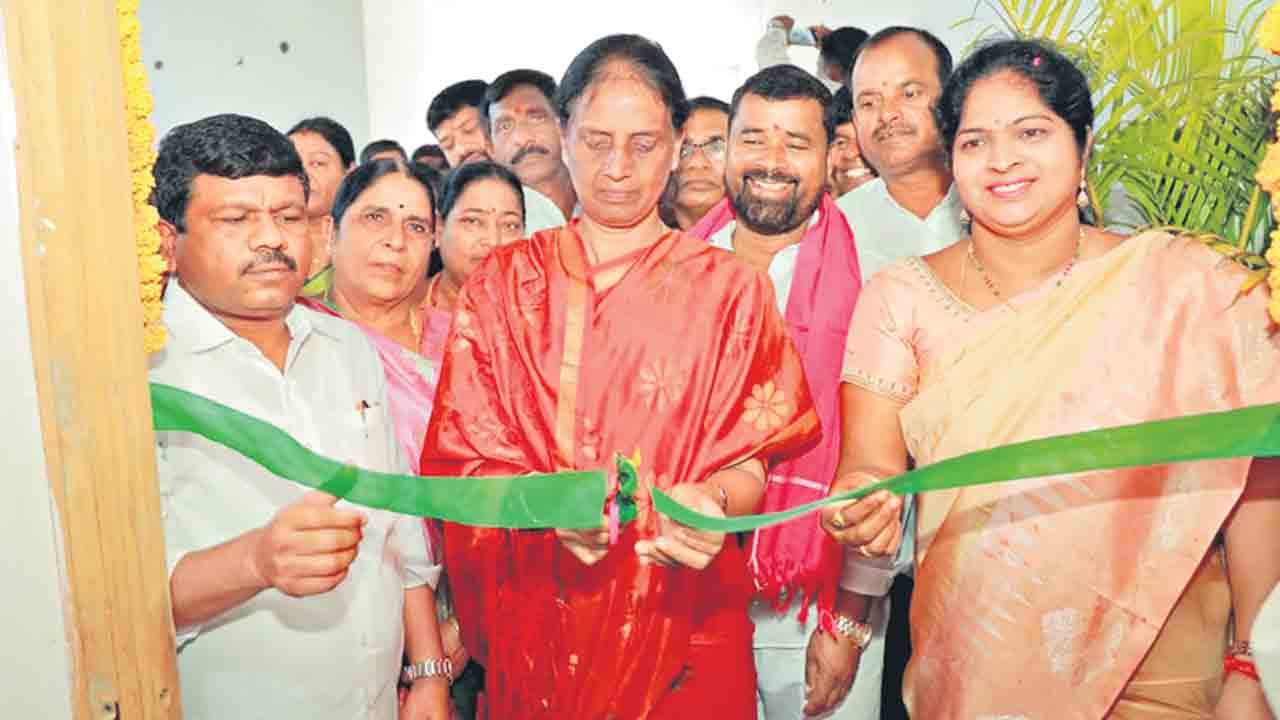 మౌలిక వసతుల కల్పనకు సర్కార్‌ పెద్ద పీట