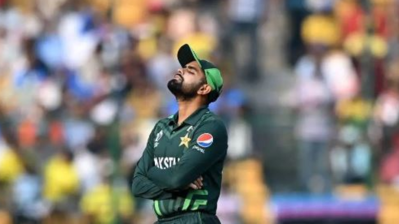 Babar Azam: జట్టు ప్రయోజనాలే ముఖ్యం అంటున్న పీసీబీ.. బాబర్ కెప్టెన్సీ ఊడినట్టేనా?