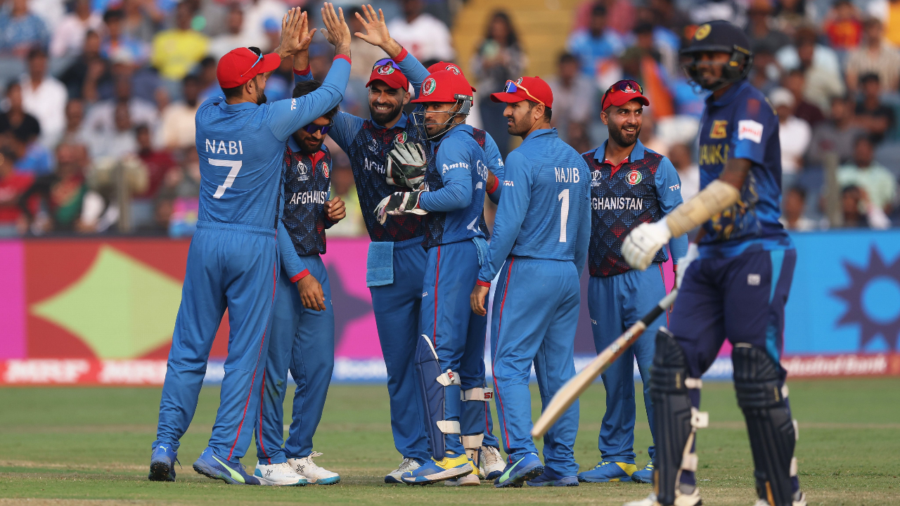 AFG vs SL: లంకకు ఫరూఖీ దెబ్బ.. అఫ్గాన్ టార్గెట్ ఎంతంటే..!
