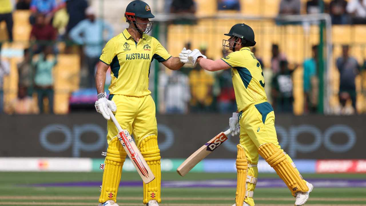 AUS vs PAK | చిన్నస్వామిలో చితక్కొట్టారు.. ఆసీస్ భారీ స్కోరు.. పాక్ ముందు కొండంత లక్ష్యం