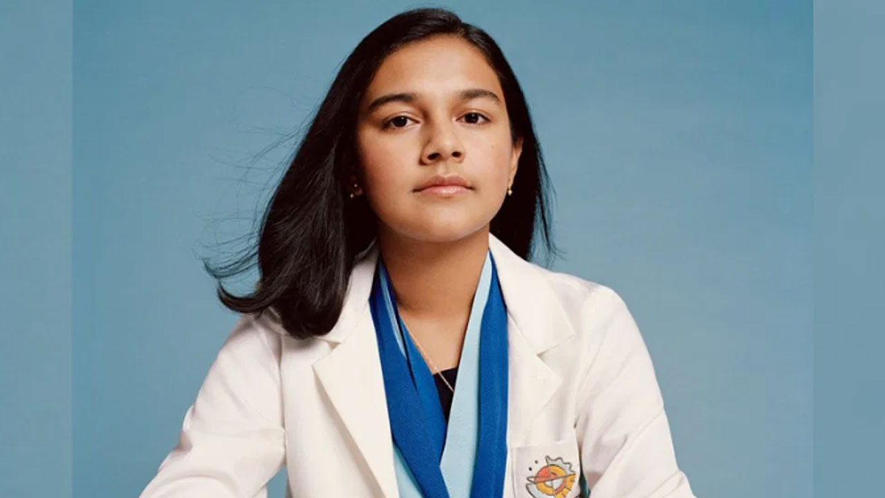 భారతసంతతి బాలికకు వైట్‌ హౌస్‌లో సత్కారం