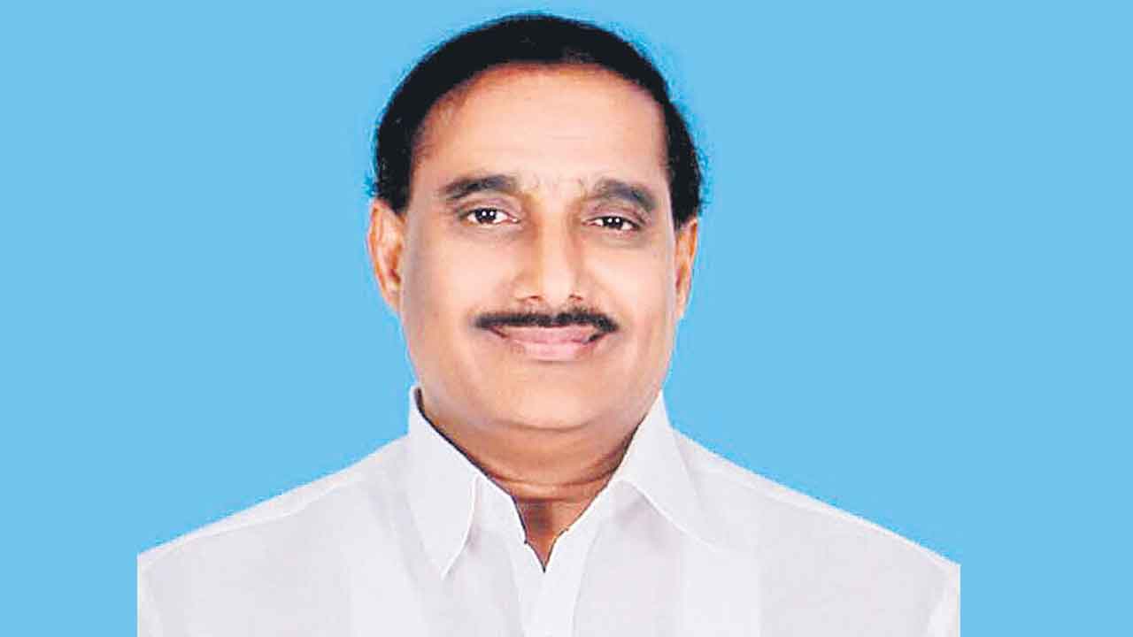 చంద్రబాబుపై కేసులేవీ నిలబడవు