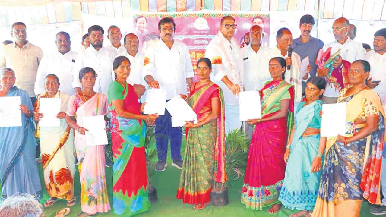 గ్రామాల అభివృద్ధే బీఆర్‌ఎస్‌ ప్రభుత్వ లక్ష్యం