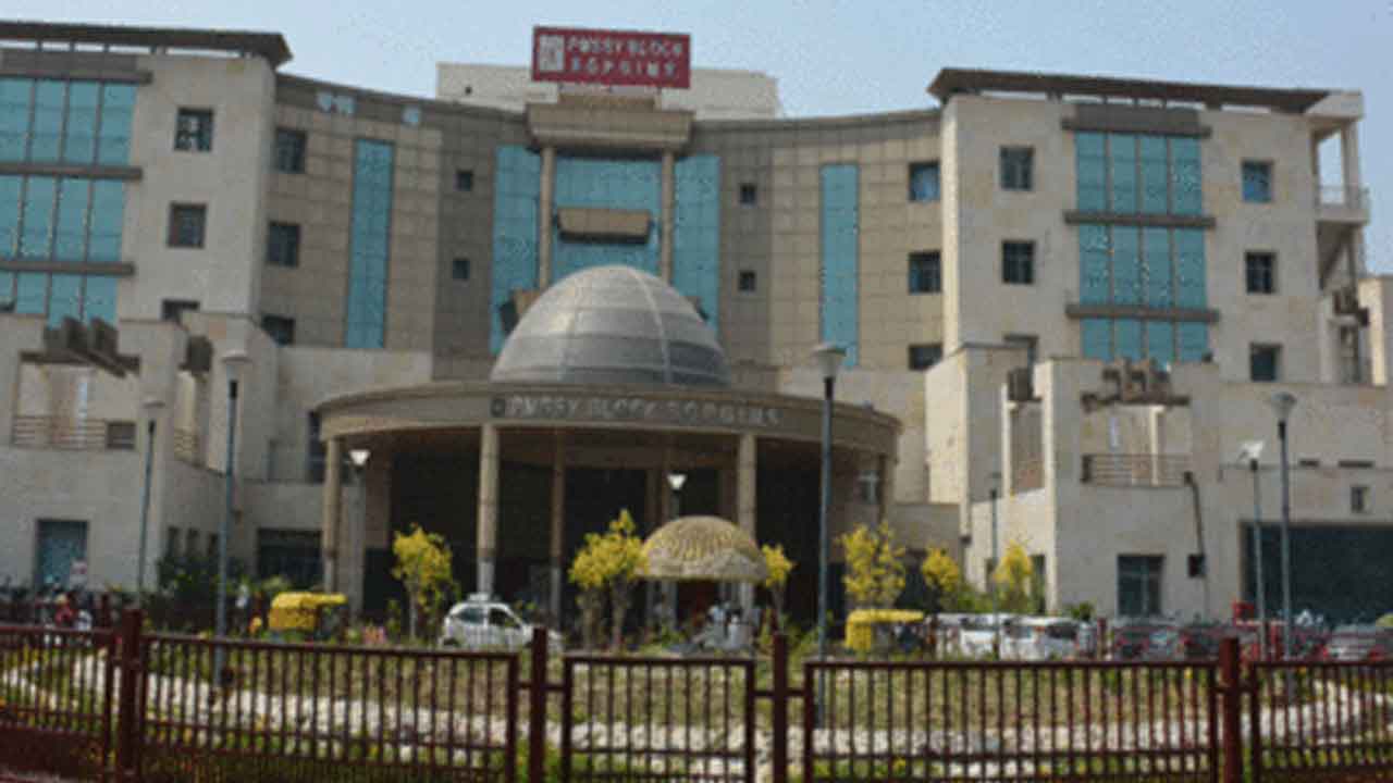 Tragedy | దవాఖానలో బెడ్స్‌ ఖాళీ లేక బీజేపీ మాజీ ఎంపీ కొడుకు మృతి