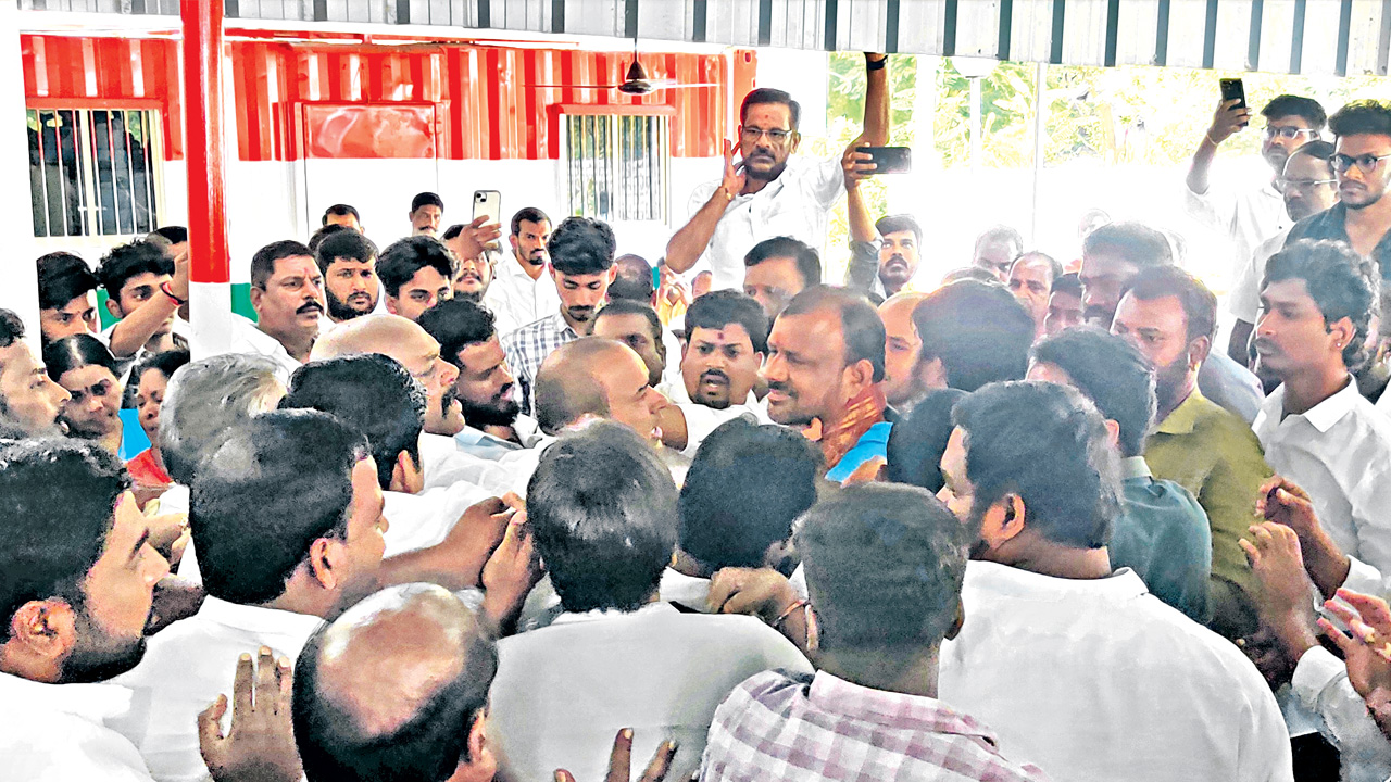 రేవంత్‌ను నమ్మి మోసపోయా !!