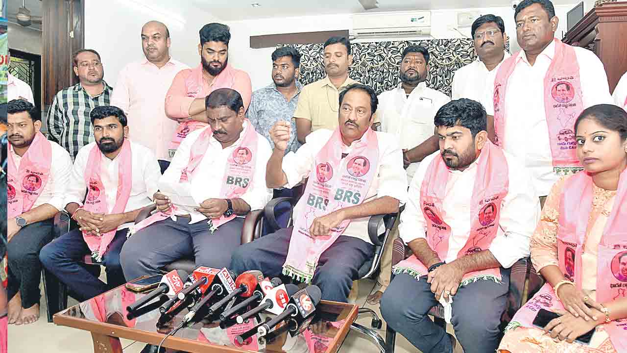 కాంగ్రెస్‌లో లీడర్లకే గ్యారంటీ లేదు