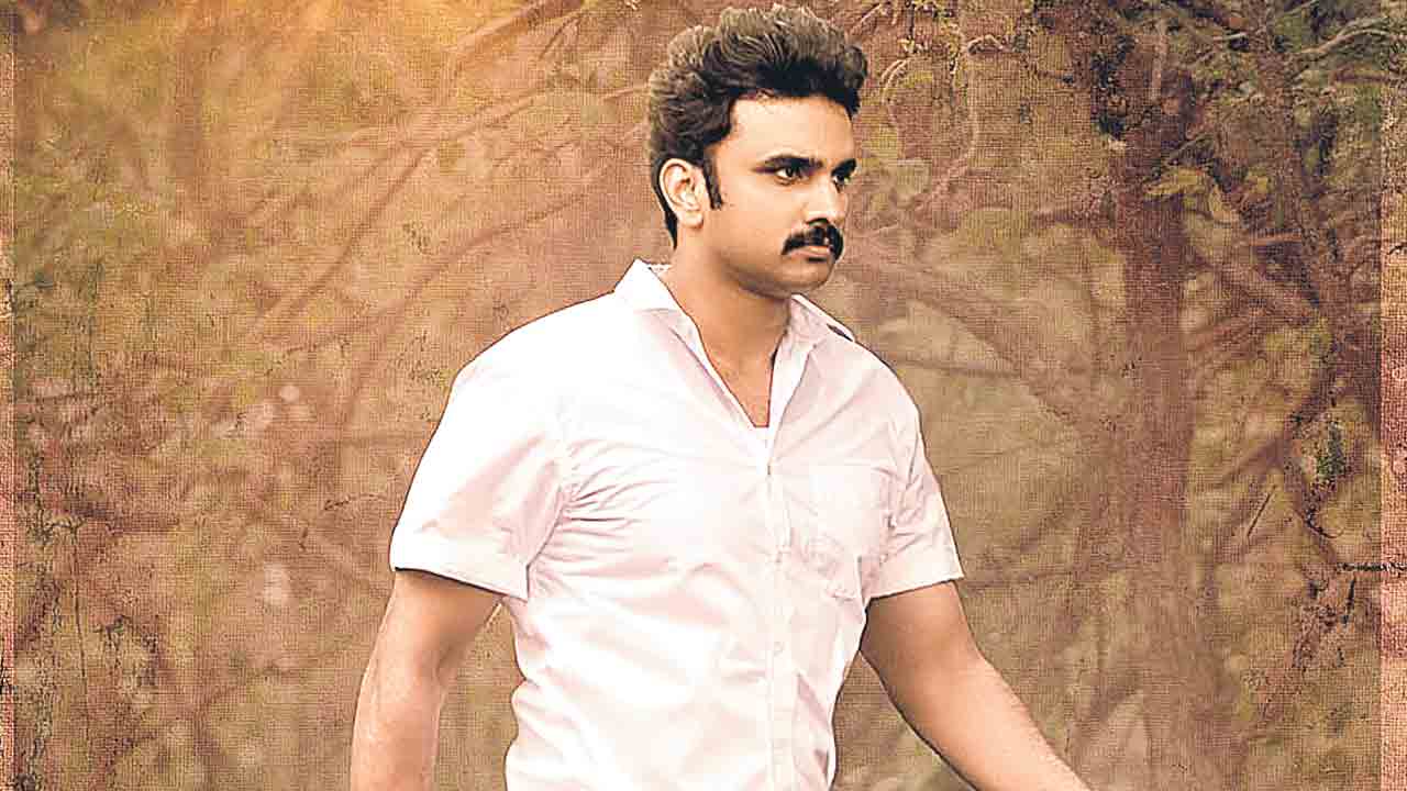 పవర్‌ఫుల్‌ పోలీస్‌ కథ