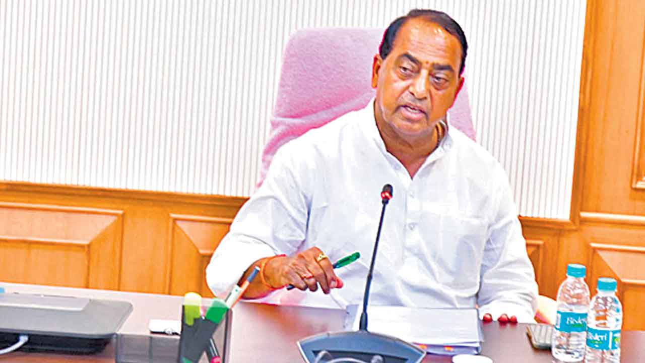 37.34 కోట్లతో 130 కొత్త ఆలయాలు