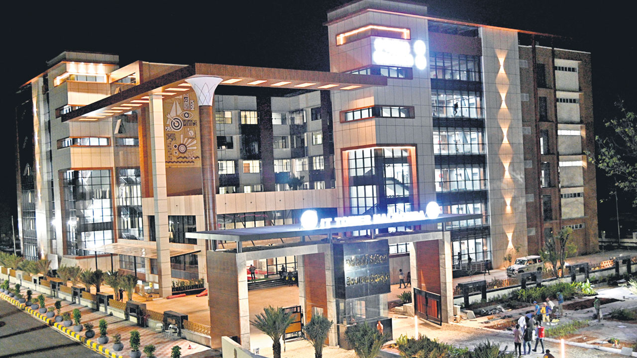 నీలగిరి ఐటీ టవర్‌ నేడు ప్రారంభం