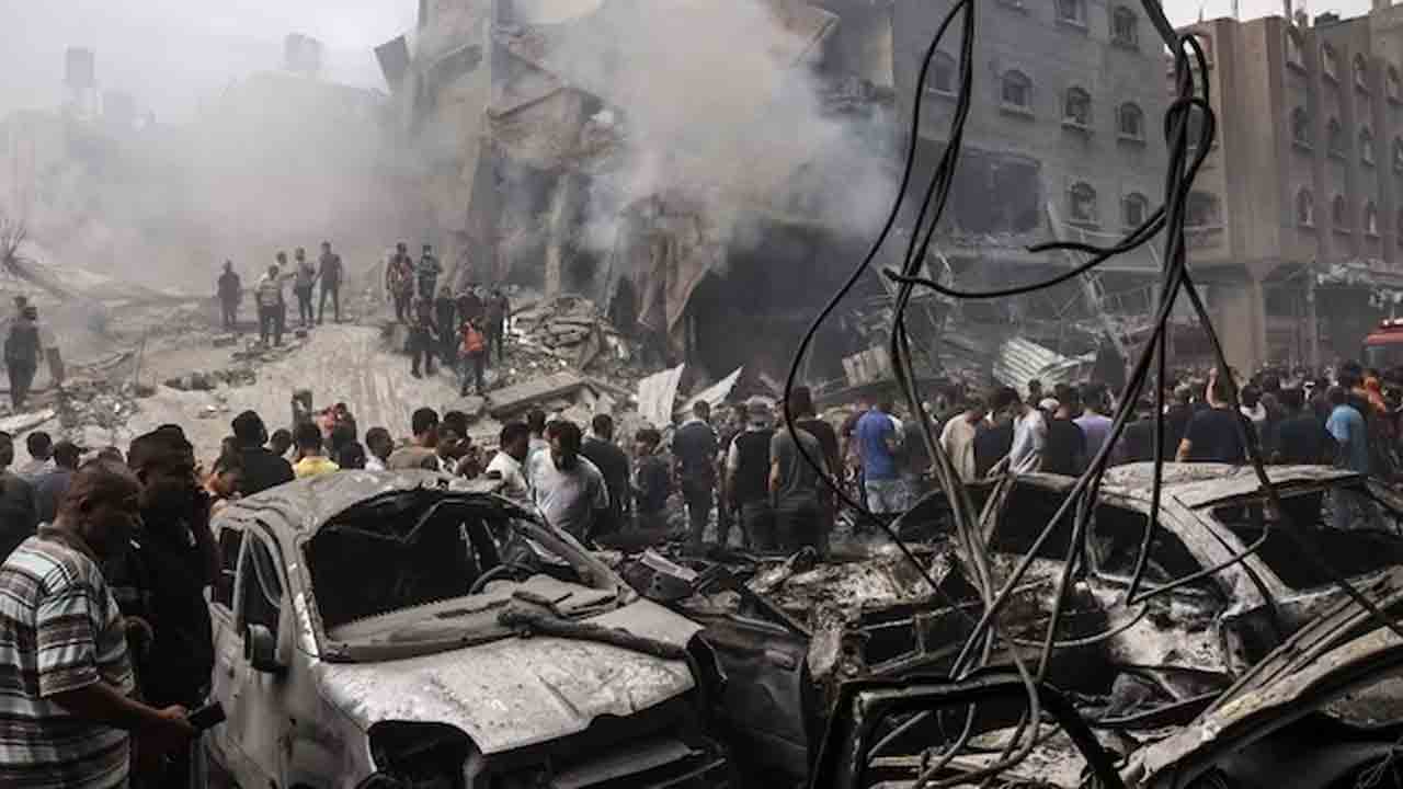 Israel-Hamas War | హమాస్‌ దాడులతో ఇజ్రాయెల్‌ ఉక్కిరిబిక్కిరి.. వ్యవసాయ పొలంలో 100 మృతదేహాలు లభ్యం